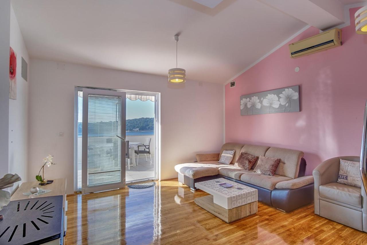 Apartments Zerjav Mali Lošinj Exteriér fotografie