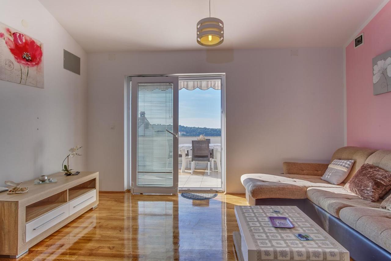 Apartments Zerjav Mali Lošinj Exteriér fotografie